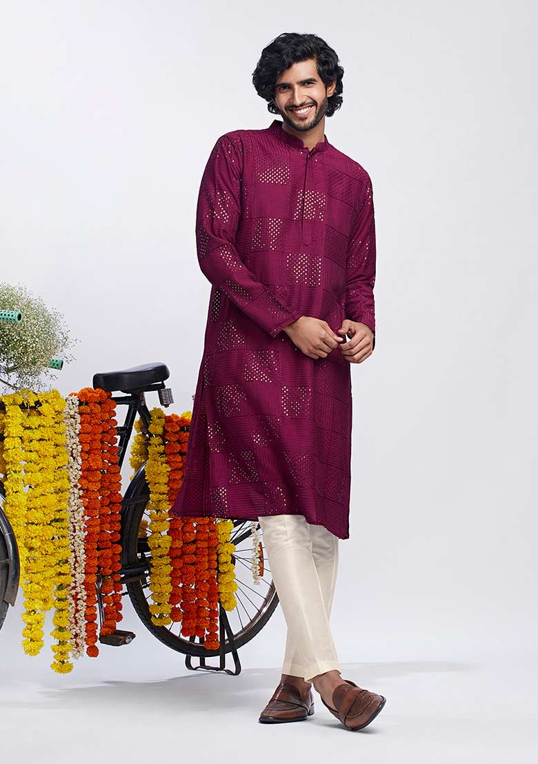Burgundy Solid Textured Cotton Blend Kurta - Indya