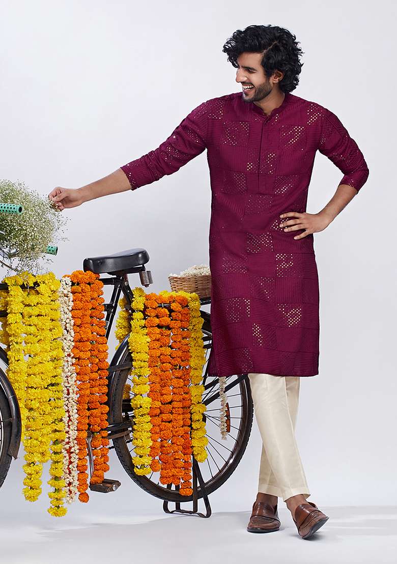 Burgundy Solid Textured Cotton Blend Kurta - Indya
