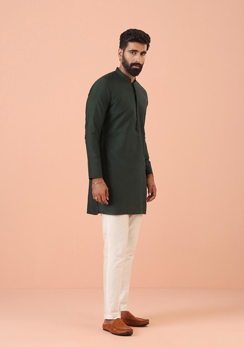 Bottle green Solid Cotton Blend Mid Kurta - Indya