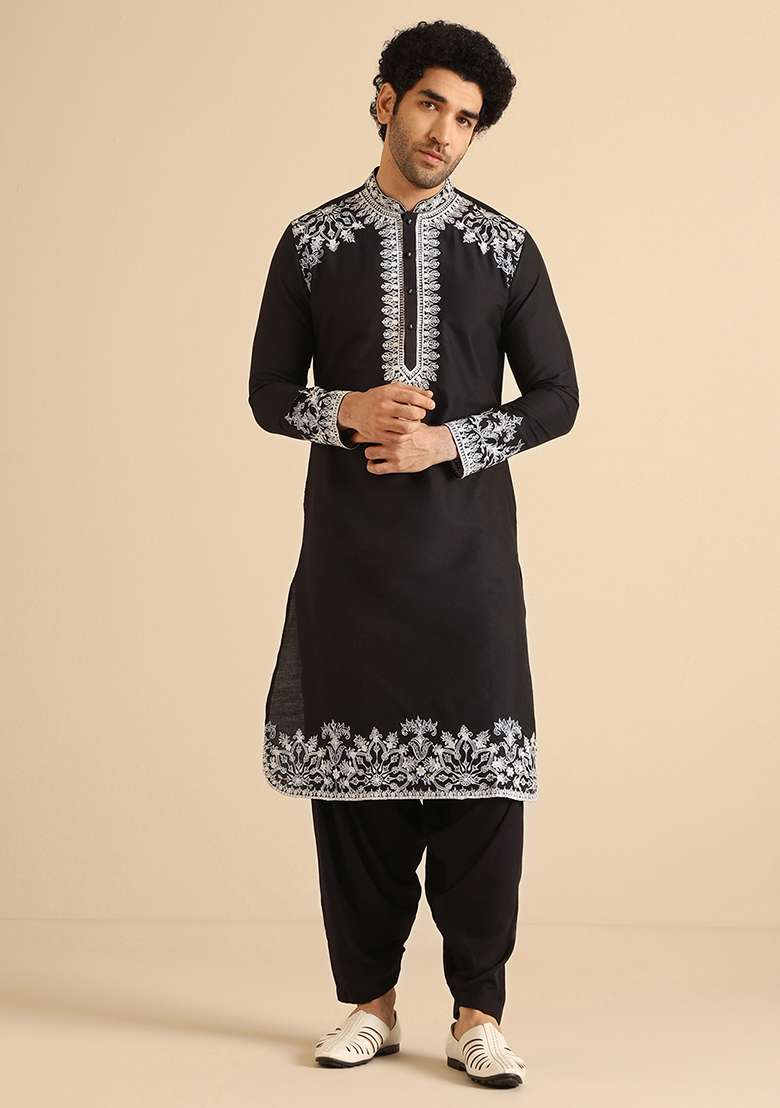 Black Embroidered Cotton Blend Kurta Set - Indya