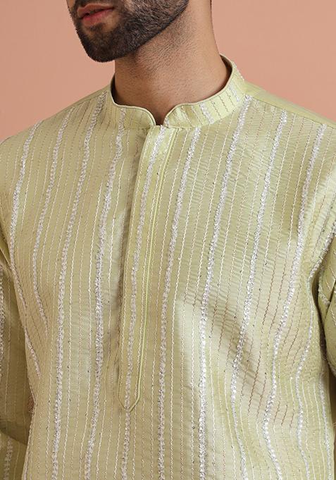 Green Embroidered Cotton Blend Kurta Set