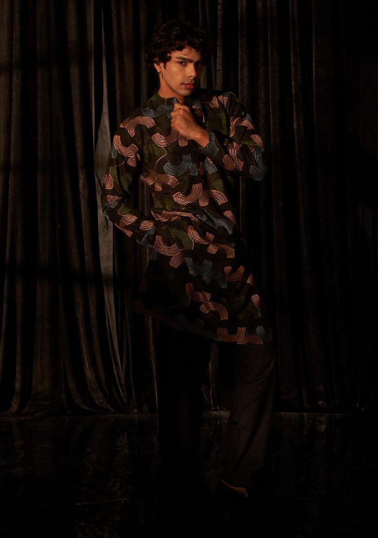 Black Embroidered Linen Kurta Pyjama Set For Men