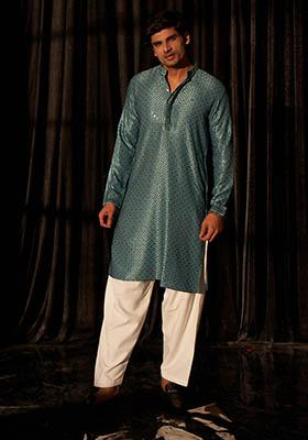 Blue Embroidered viscose Kurta Set For Men