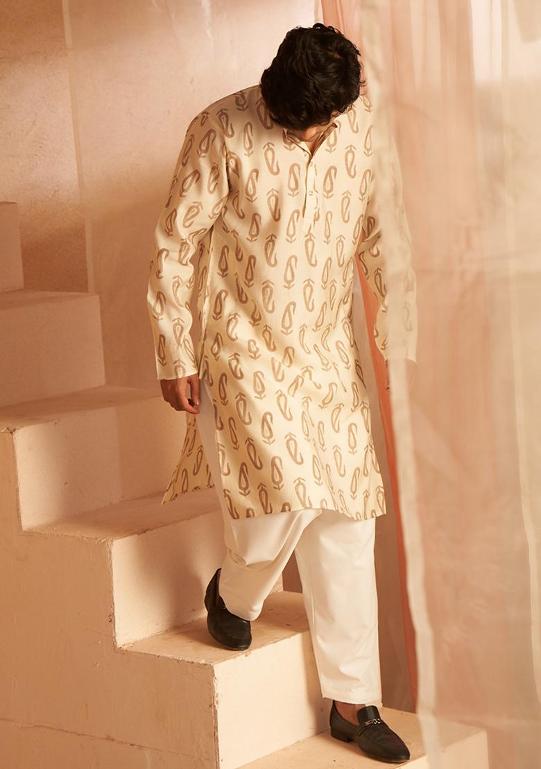 Off-White printed Art Silk Kurta Set For Men