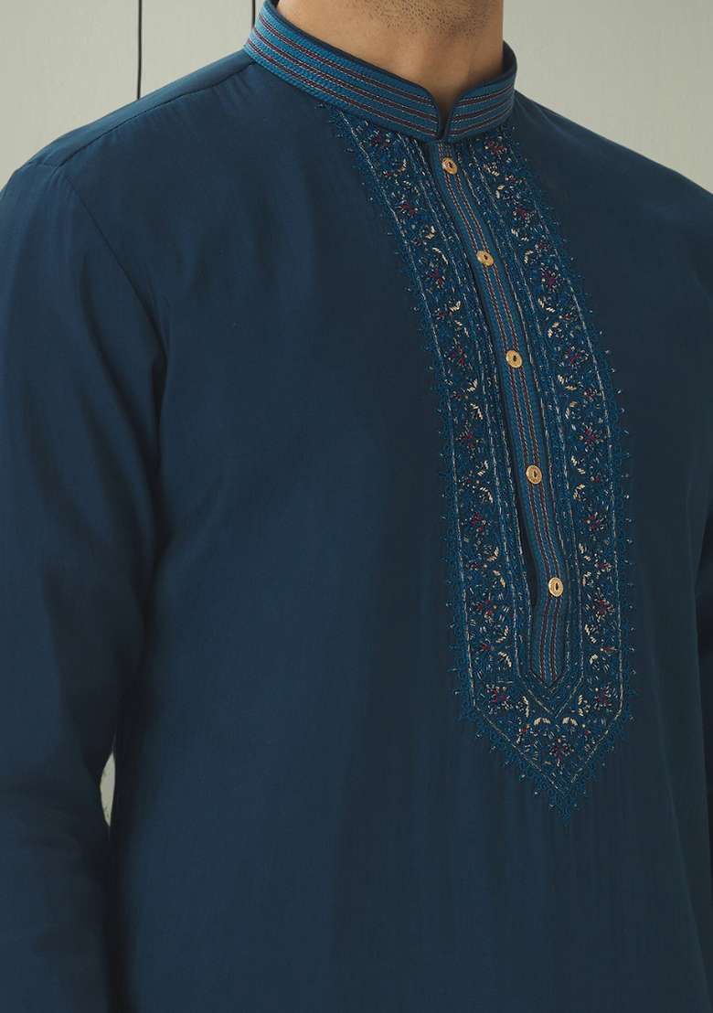 Sea Green Embroidered Silk Blend Kurta Set For Men - Indya