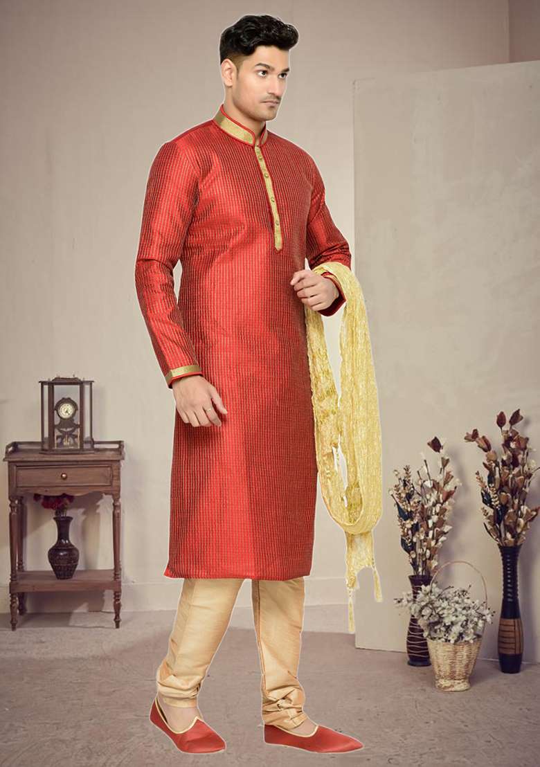 Red Embroidered Silk Blend Kurta Set For Men - Indya