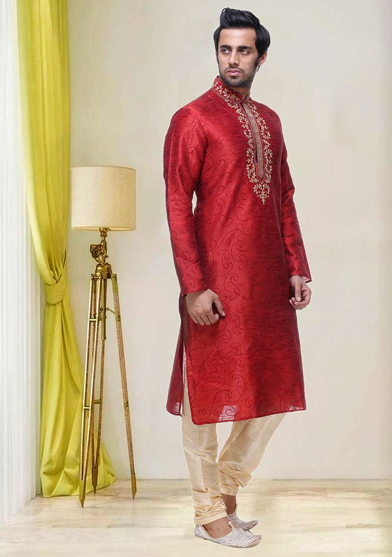 Red Embroidered Silk Blend Kurta Set For Men - Indya