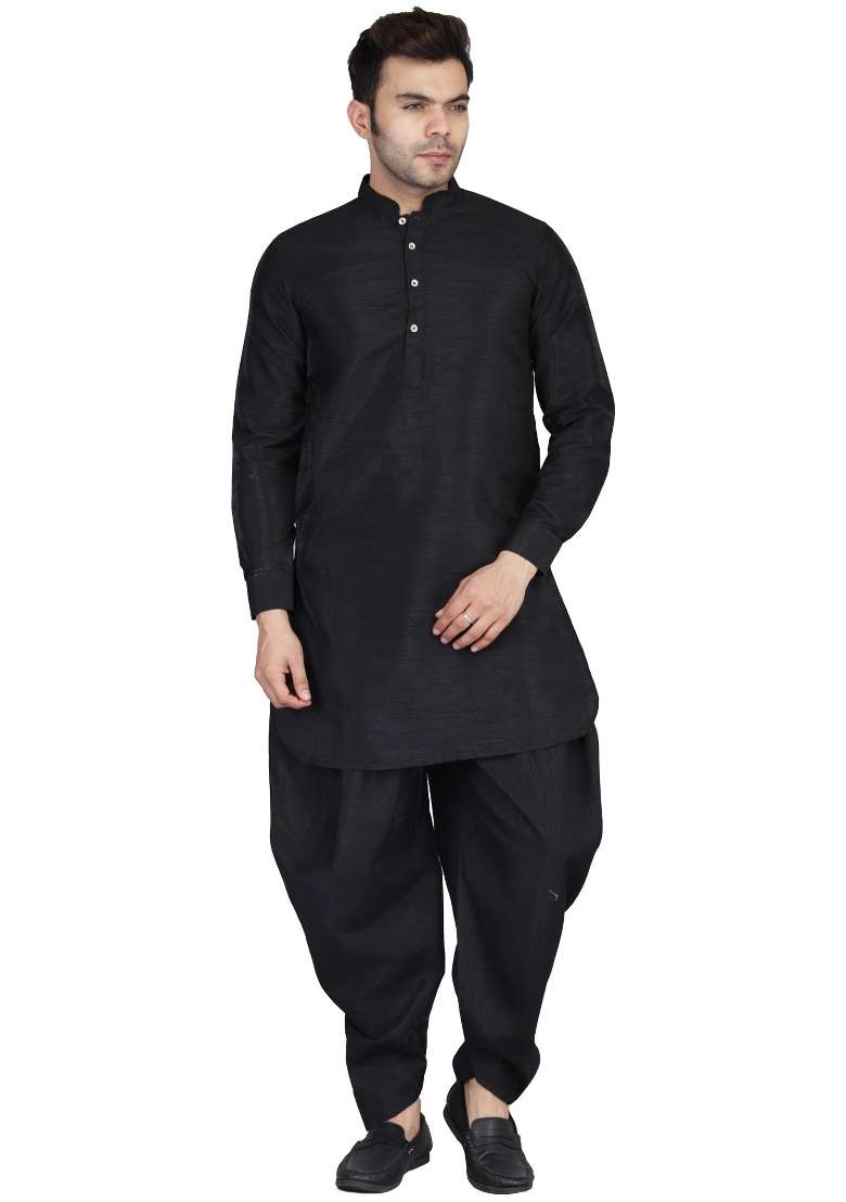 Black Solid Dupion Kurta Set For Men - Indya