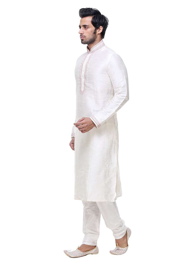 Off White Solid Art Silk Blend Kurta Set For Men - Indya