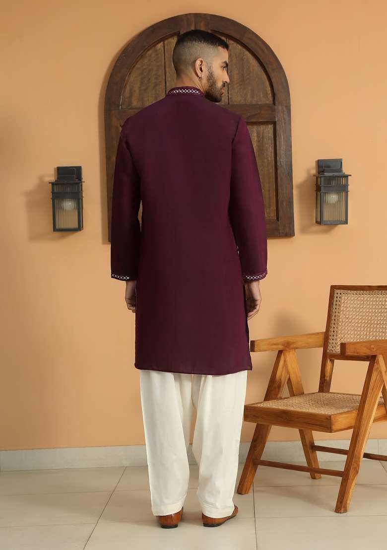 Purple Ethnic Motifs Cotton Silk Blend Kurta For Men - Indya