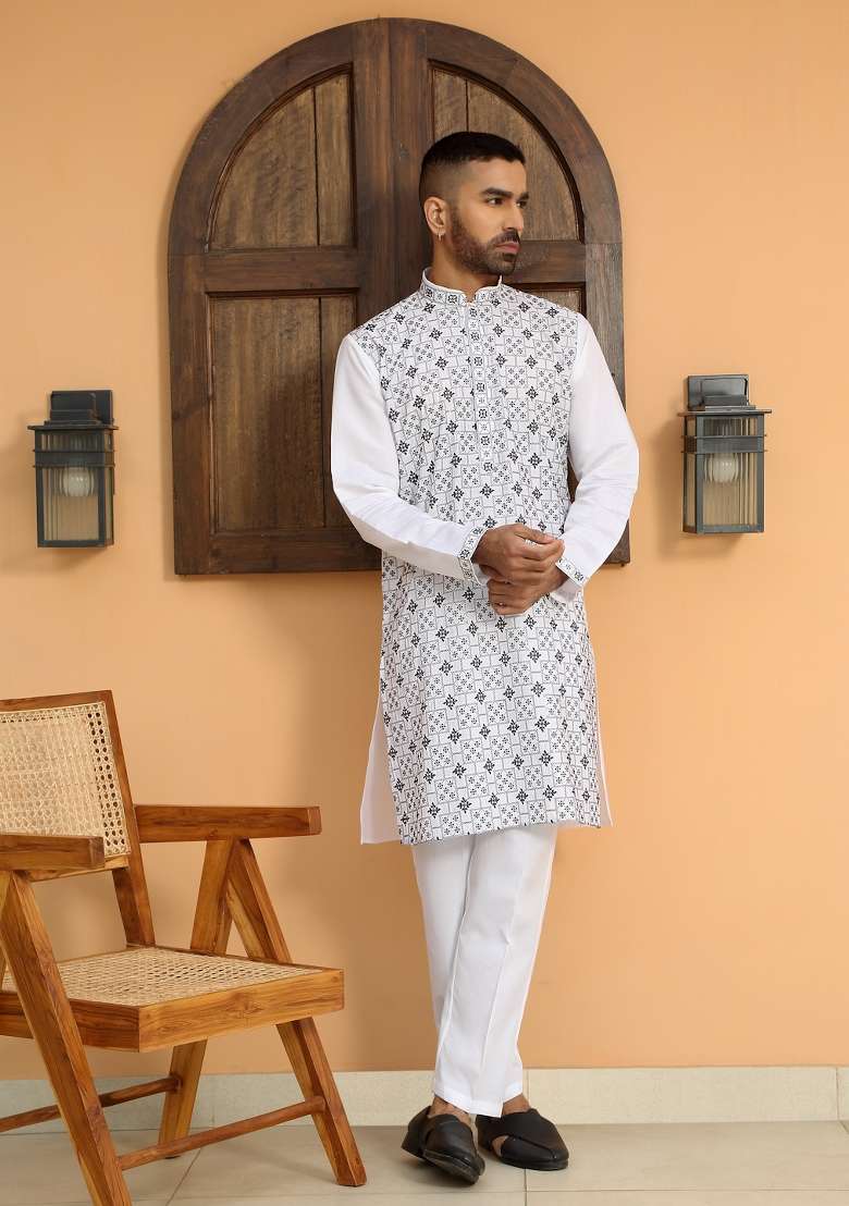 White Geometric Print Cotton Silk Kurta For Men - Indya