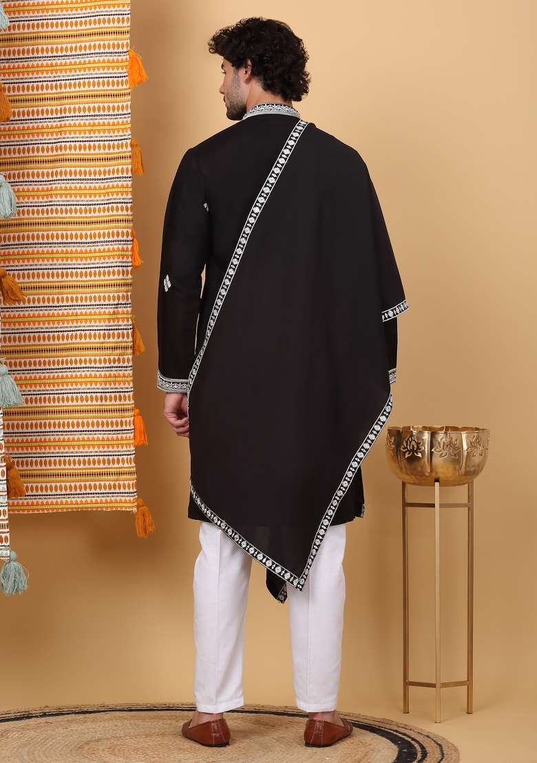 Black Embroidered Cotton Silk Blend Kurta Set For Men - Indya
