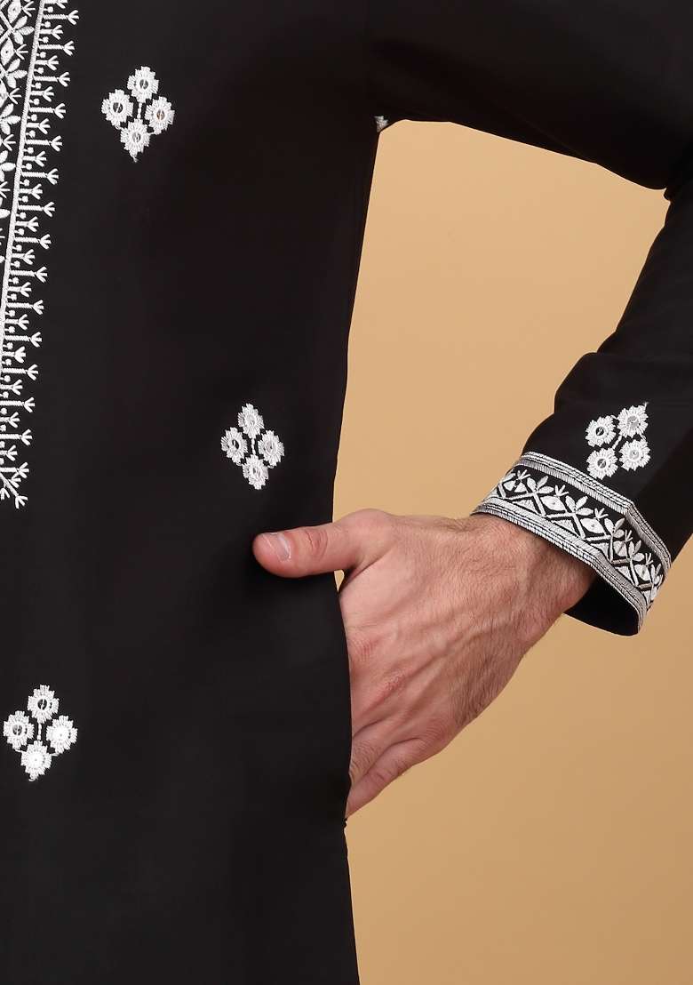 Black Embroidered Cotton Silk Blend Kurta Set For Men - Indya