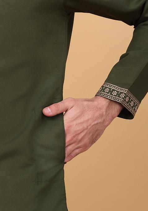 Green Yoke Design Cotton Silk Kurta Set For Men