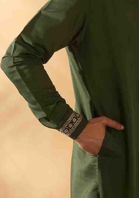 Green Yoke Design Cotton Silk Kurta Set For Men