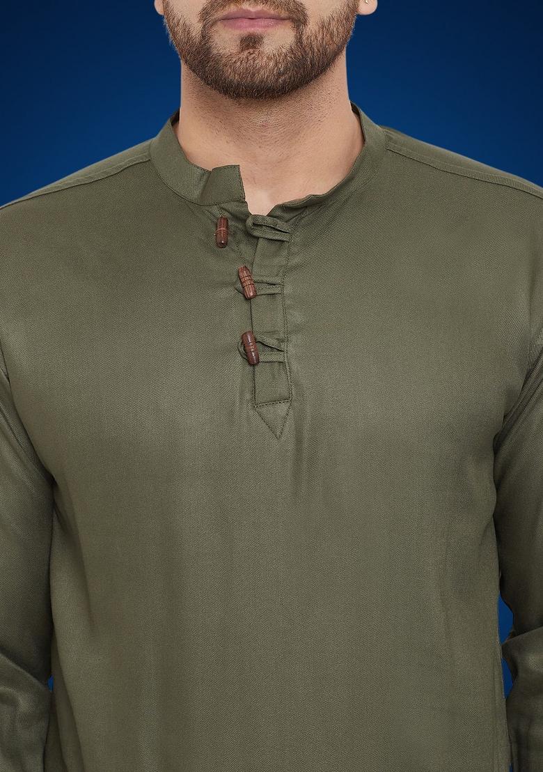 Green Solid Cotton Kurta For Men