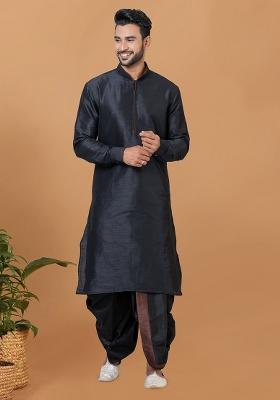 Black Solid Banarasi Silk Kurta Set For Men