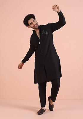 Black Solid Cotton Kurta Set For Men