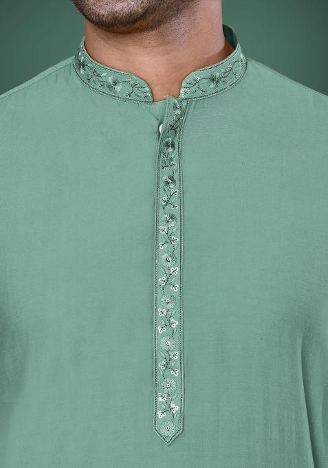 Green Embroidered Cotton Blend Kurta For Men