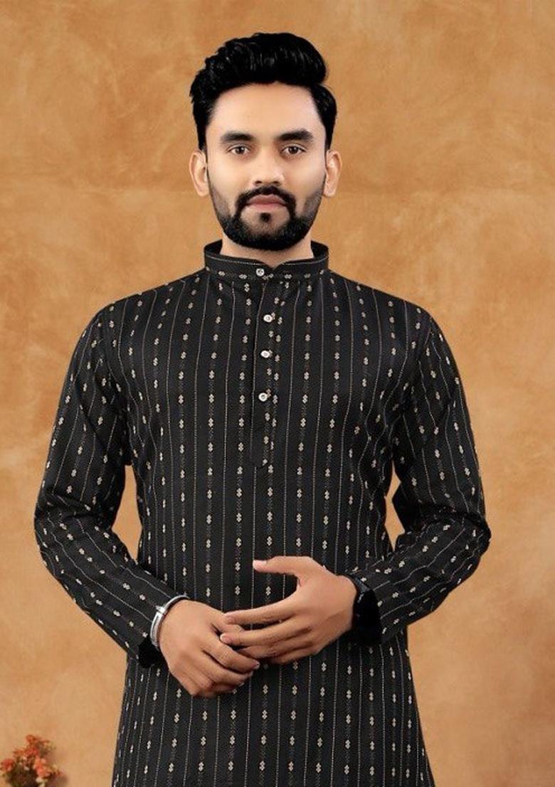 Black Embroidered Jacquard Kurta Set For Men