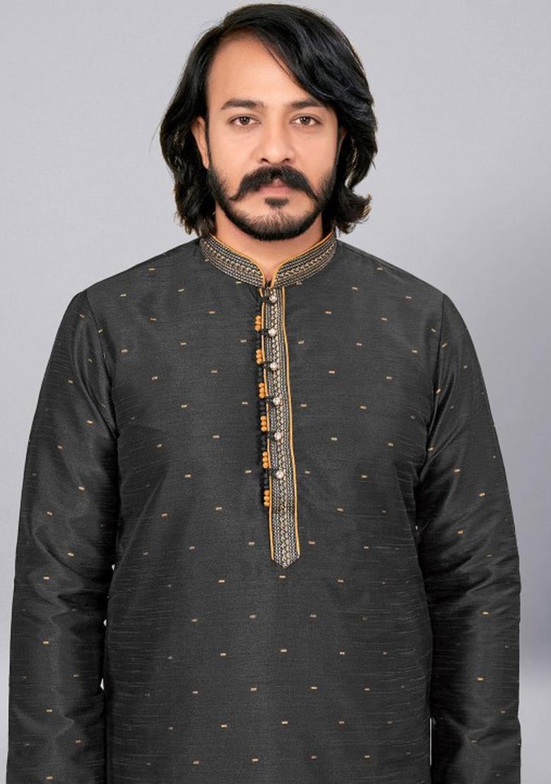 Met Black Embroidered Cotton Kurta Set For Men