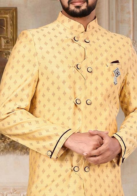 Yellow Embroidered Cotton Silk Indo Western Sherwani Set For Men