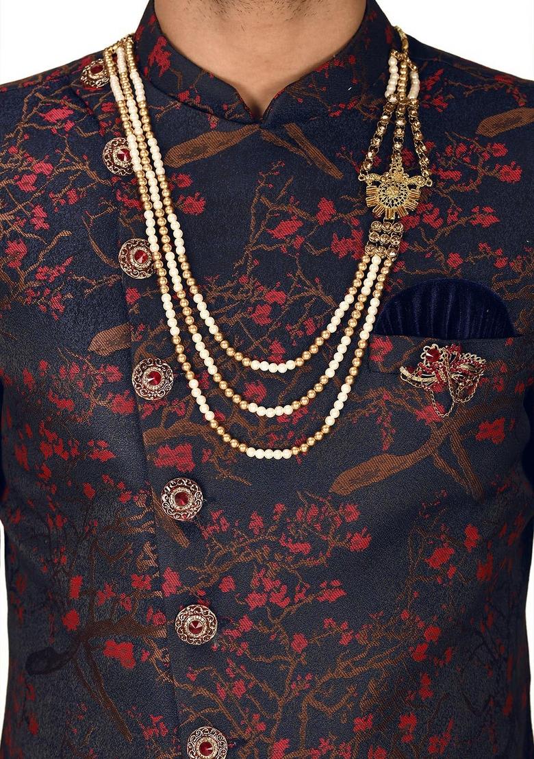 Red Embroidered Jacquard Indo Western Sherwani Set For Men