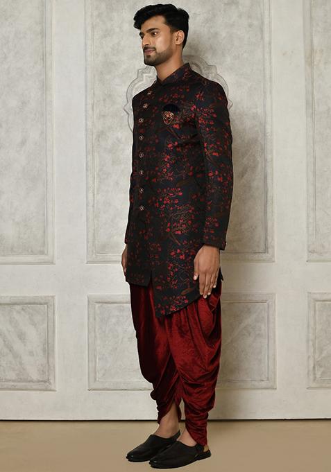 Red Embroidered Jacquard Indo Western Sherwani Set For Men