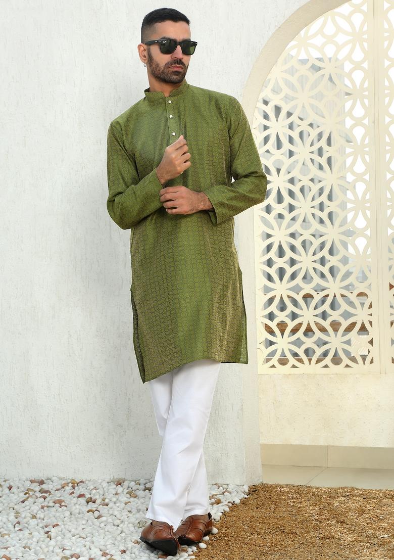 Green Ethnic Motif Silk Blend Kurta For Men