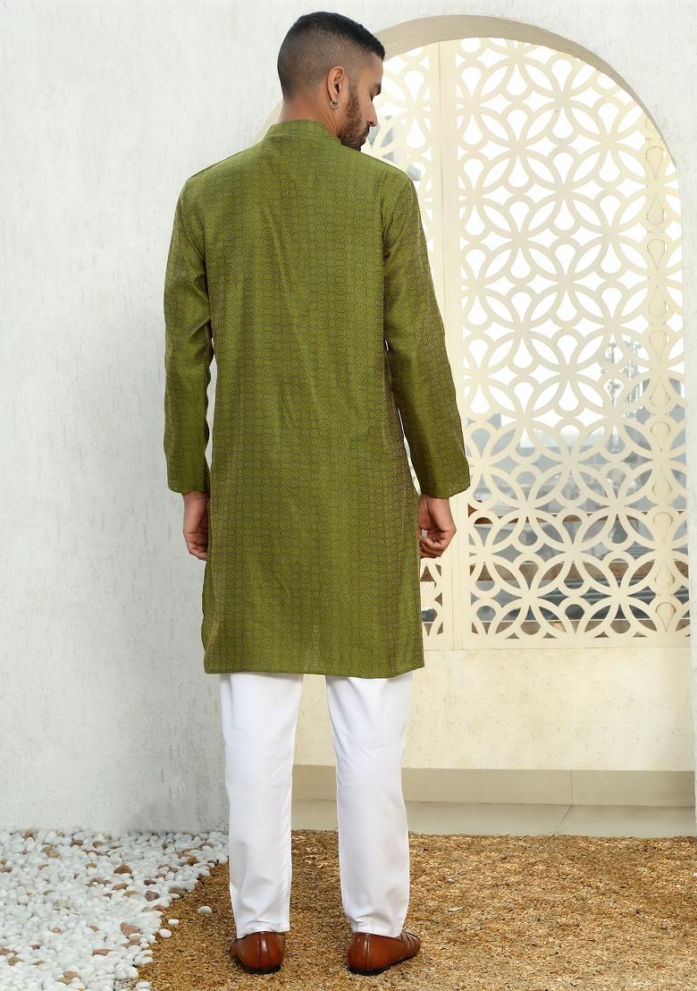 Green Ethnic Motif Silk Blend Kurta For Men