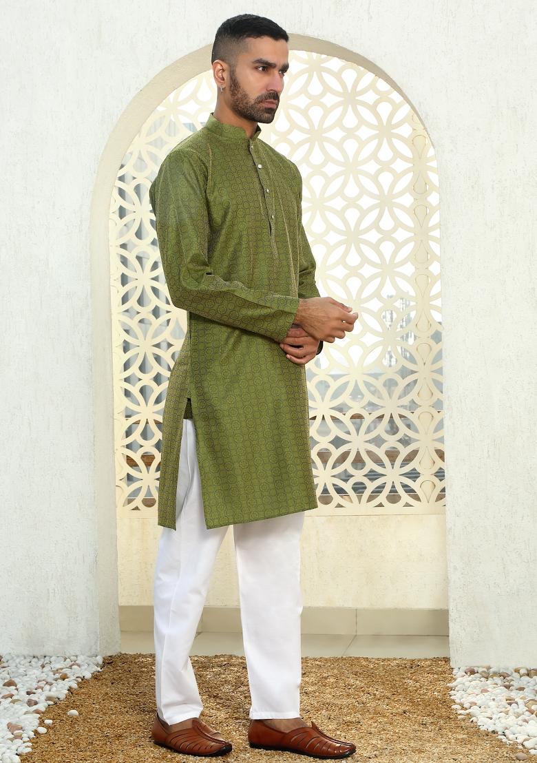 Green Ethnic Motif Silk Blend Kurta For Men