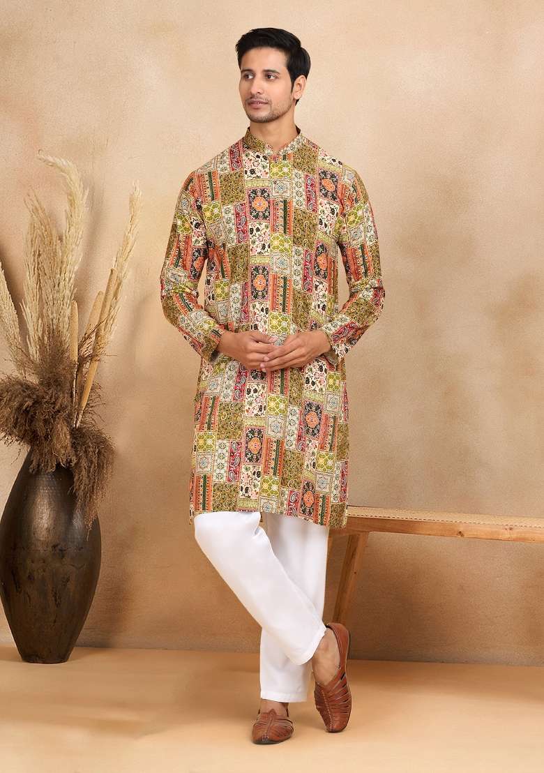 Green Ethnic Motif Rayon Silk Kurta For Men - Indya