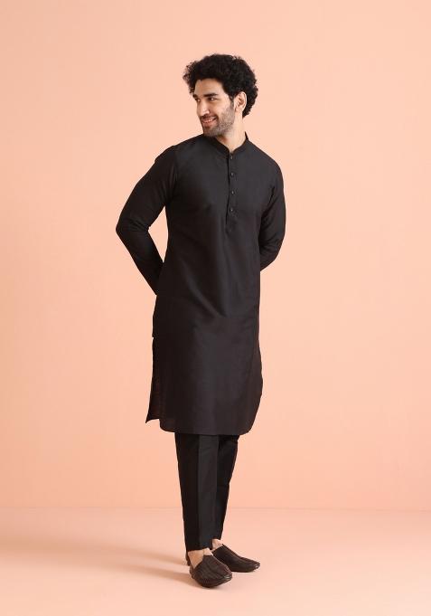 Black Solid Cotton Blend Kurta For Men