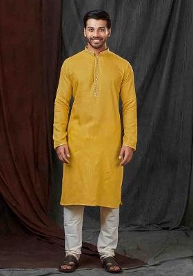 Musturd Solid Jacquard Kurta Set For Men