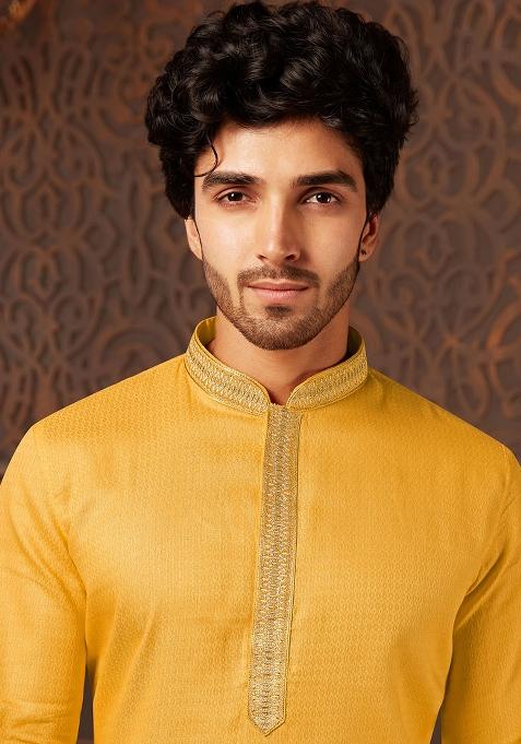 Musturd Solid Cotton Kurta Set For Men