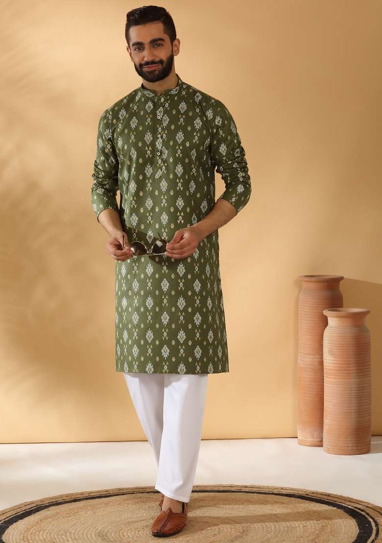 Green Printed Cotton Blend Kurta Set For Men - Indya