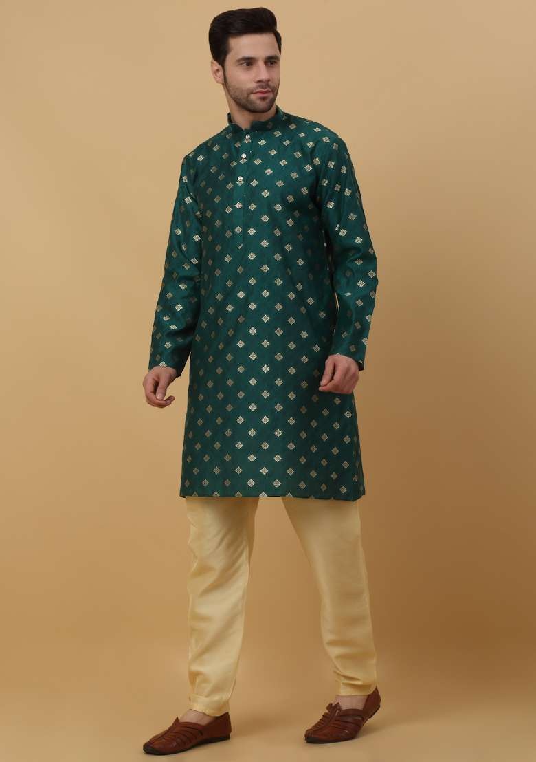 Green Woven Silk Blend Kurta Set For Men - Indya