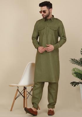 Green Solid Cotton Kurta Set For Men