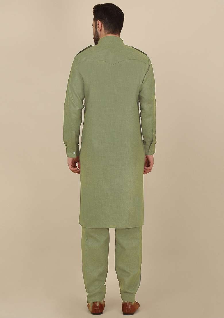 Green Solid Cotton Blend Kurta Set For Men - Indya
