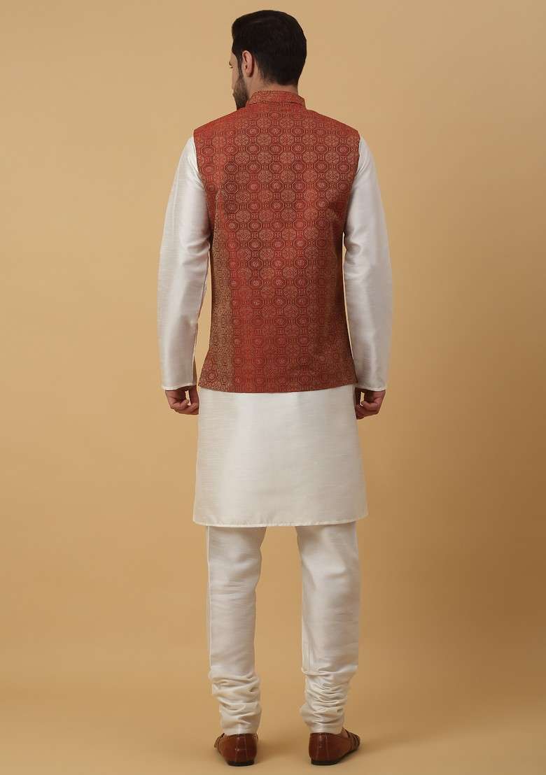 Cream And Maroon Embroidered Silk Blend Nehru Jacket Set For Men - Indya