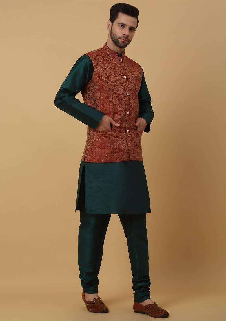 Green And Maroon Embroidered Silk Blend Nehru Jacket Set For Men - Indya
