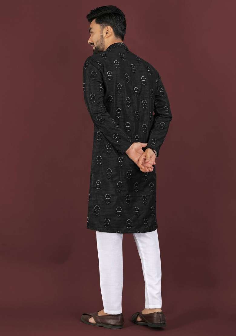 Black Embroidered Banglori Silk Blend Kurta Set For Men - Indya