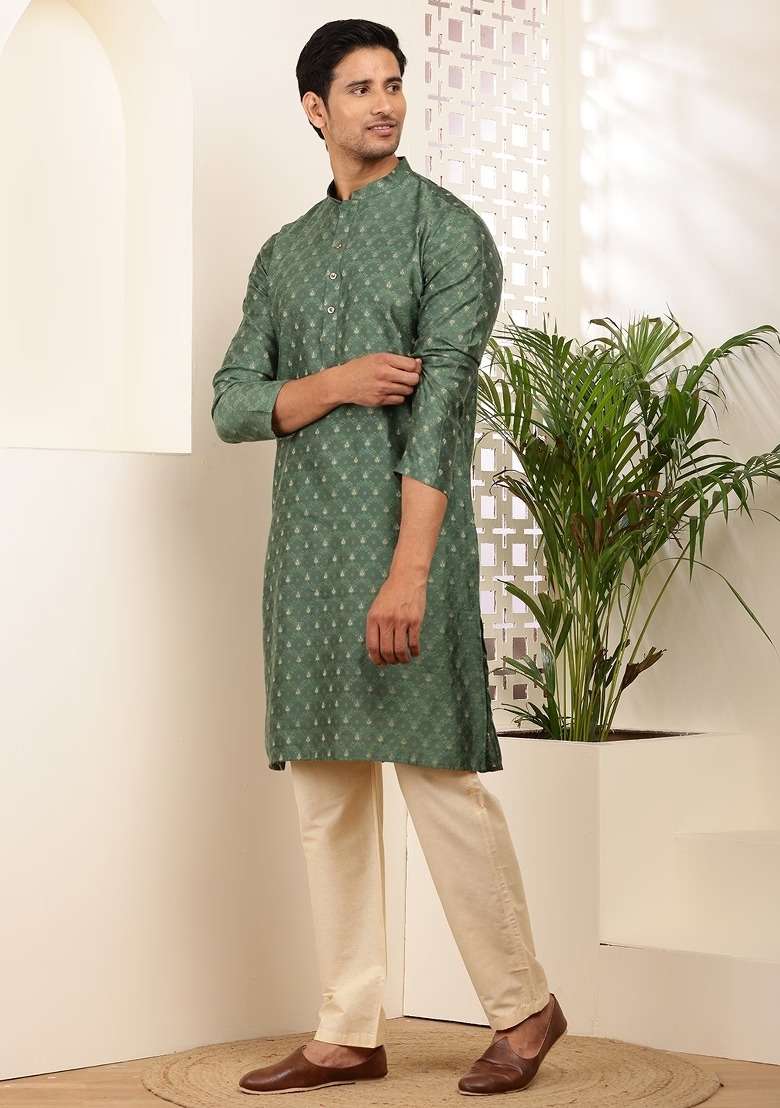 Green Embroidered Viscose Kurta Set For Men - Indya