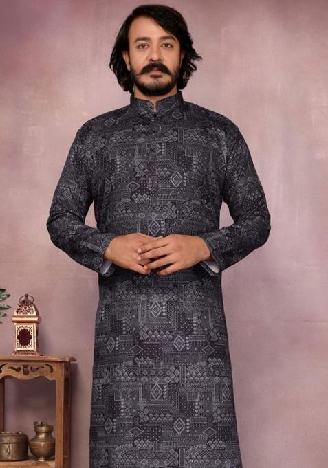 Black Embroidered Cotton Kurta With Pyjama For Men