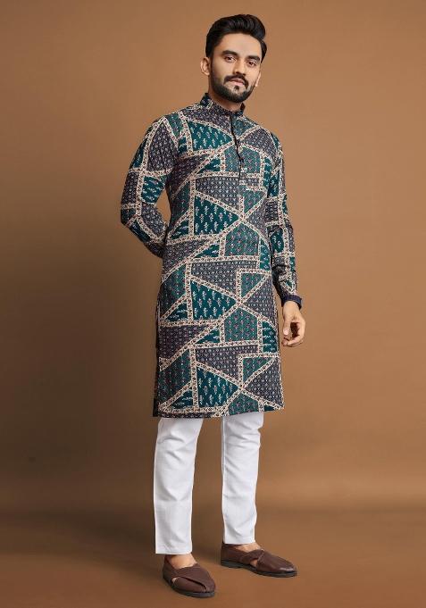 Blue Embroidered Cotton Kurta With Pyjama For Men