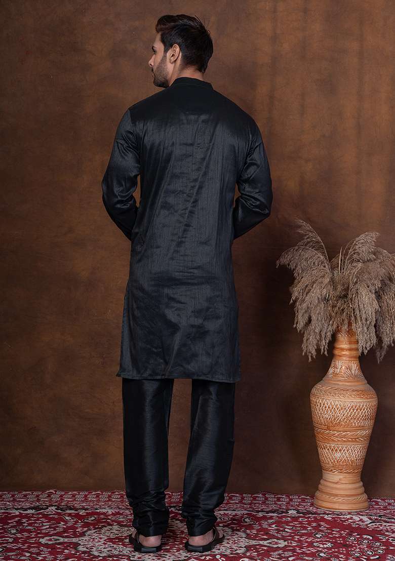 Black Solid Blended Kurta For Men - Indya
