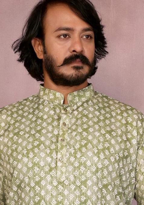 Green Embellished Cotton Kurta Set For Men