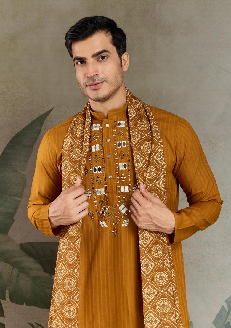 Green Embellished Cotton Kurta Set For Men - Indya