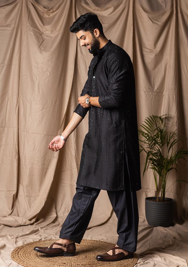 Black Weaved Rayon Kurta For Men - Indya