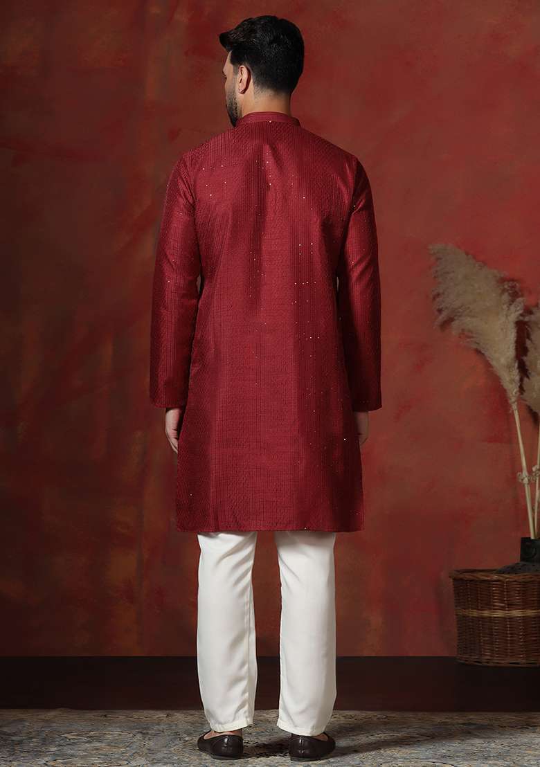 Red Embroidery Bangalorian Silk Blend Kurta Pyjama Set For Men - Indya
